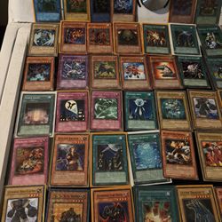 Random Yu-gi-oh Cards 