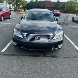 2011 Lexus LS 460