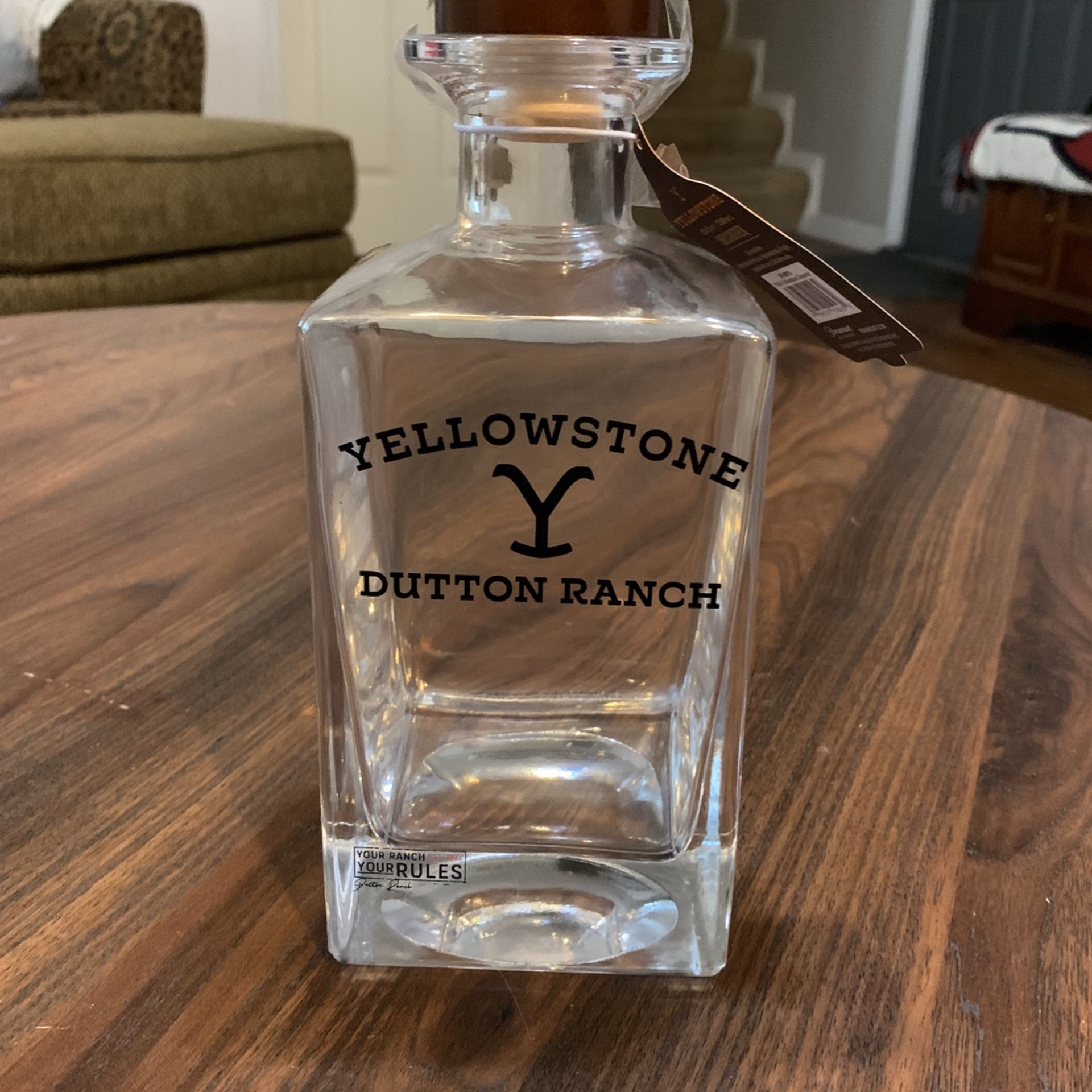 Yellowstone Dutton Ranch 750ml Container 