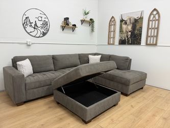 Thomasville Sectional Couch Free Delivery