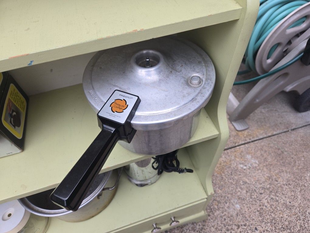 Pressure Cooker