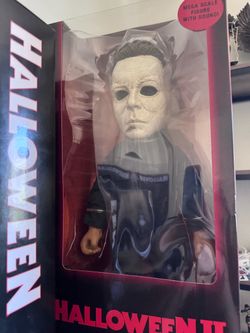 Mezco toyz mega Michael Myers