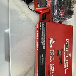 Milwaukee M18 Grinder, Battery And charger