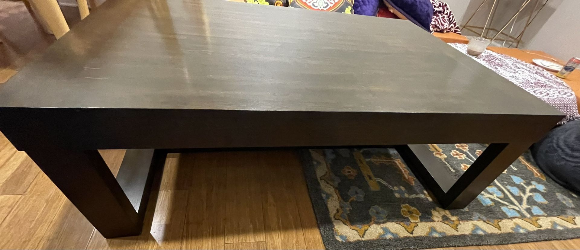 Moving sell! Minimalist, like new, coffee table