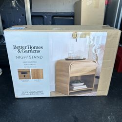 Better Homes & Gardens Juliet Nightstand with USB, Light Honey Finish