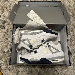 Air Jordan 4 Retro 