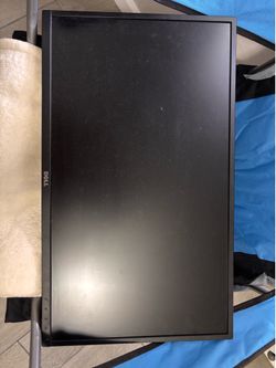 2 monitors, arm, dock station, keyboard
