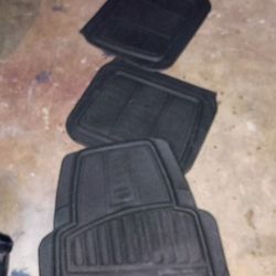 Car Universal Floor Mats (4) $10