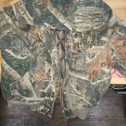 2T bass pro camo coat.  Excellent condition
