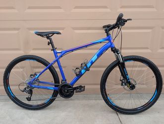 2021. 27.5.  GT AGRESSOR PRO MOUNTAIN BIKE. (L).LIKE NEW WITH FRESHLY TUNE UP 👌🏼
