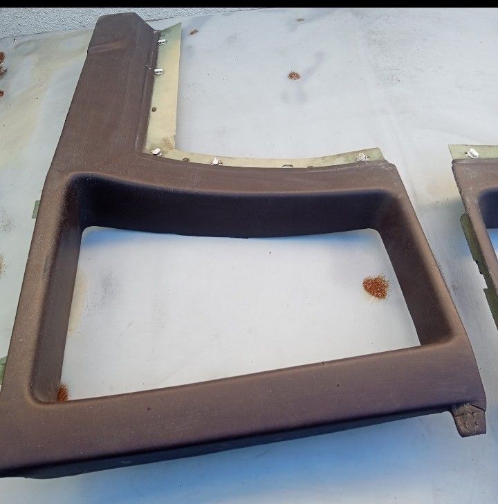 80-84 COUPE DEVILLE INNER SAILS