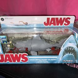 FUNKO 2015 JAWS Con Exclusive Funko ReAction Bloody Shark & Quint Final Battle Box Set