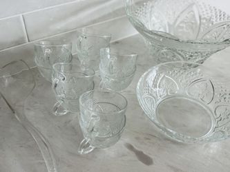 Vintage Glass Set