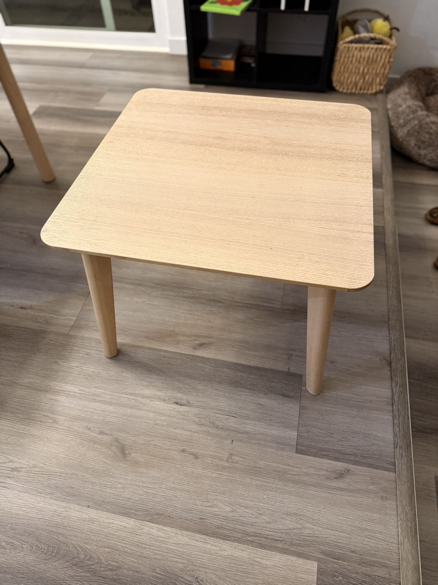 Coffee Table IKEA - Lisabo