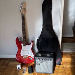  For sell Fender Squier Stratocaster Guitar (Guitarra electrónica Fender)