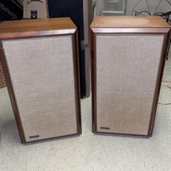 Advent Original Loudspeaker 1975
