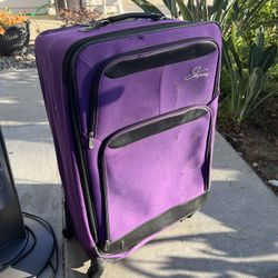 Luggage $10