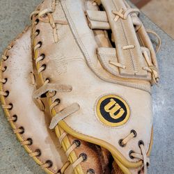 14" Wilson Baseball Glove Left Hand Throw 