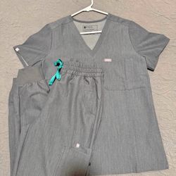 FIGS SCRUBS