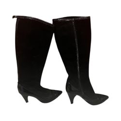 Marc Jacob’s Pointed Boot