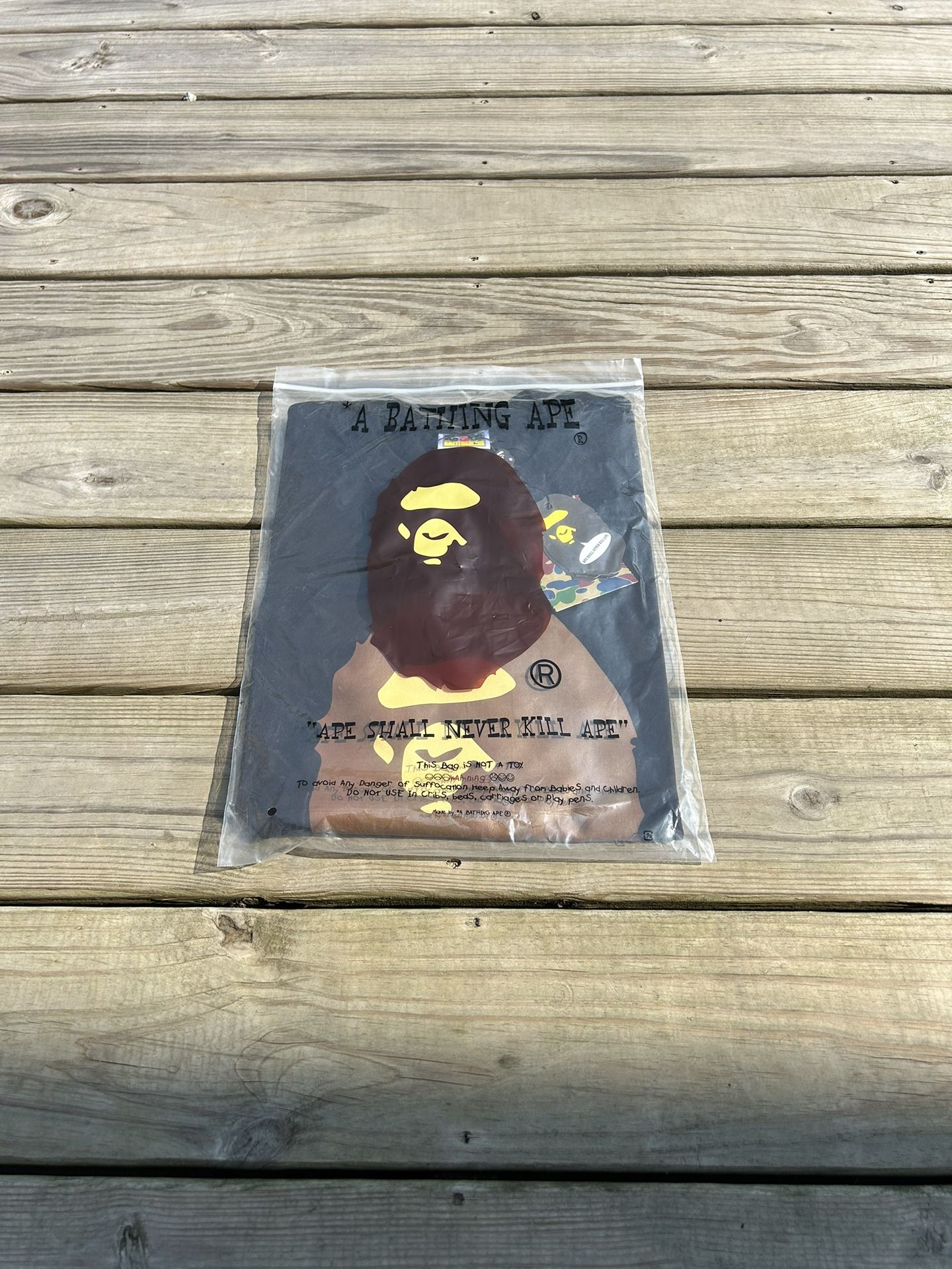 BAPE SHIRT SIZE LARGE