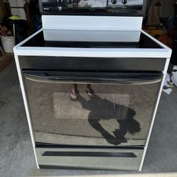 Kenmore Self Cleaning Glass Top 4 Burner