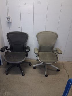 Herman Miller aeron $ 350 each