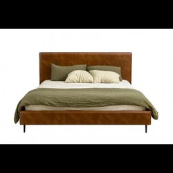 Leather Bed California king 