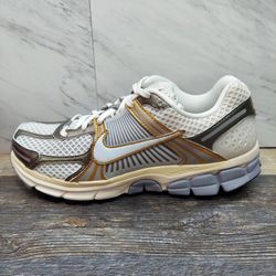 Nike Men's Zoom Vomero 5 Running Shoes - Platinum Tint Metallic Gold - Size 10