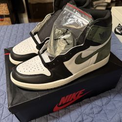 New Jordan 1 Retro High Clay Green!