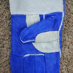 West Chester 9051/XL Ironcat® Welding Gloves, SIZE XL