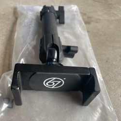 67 Design Phone Mount