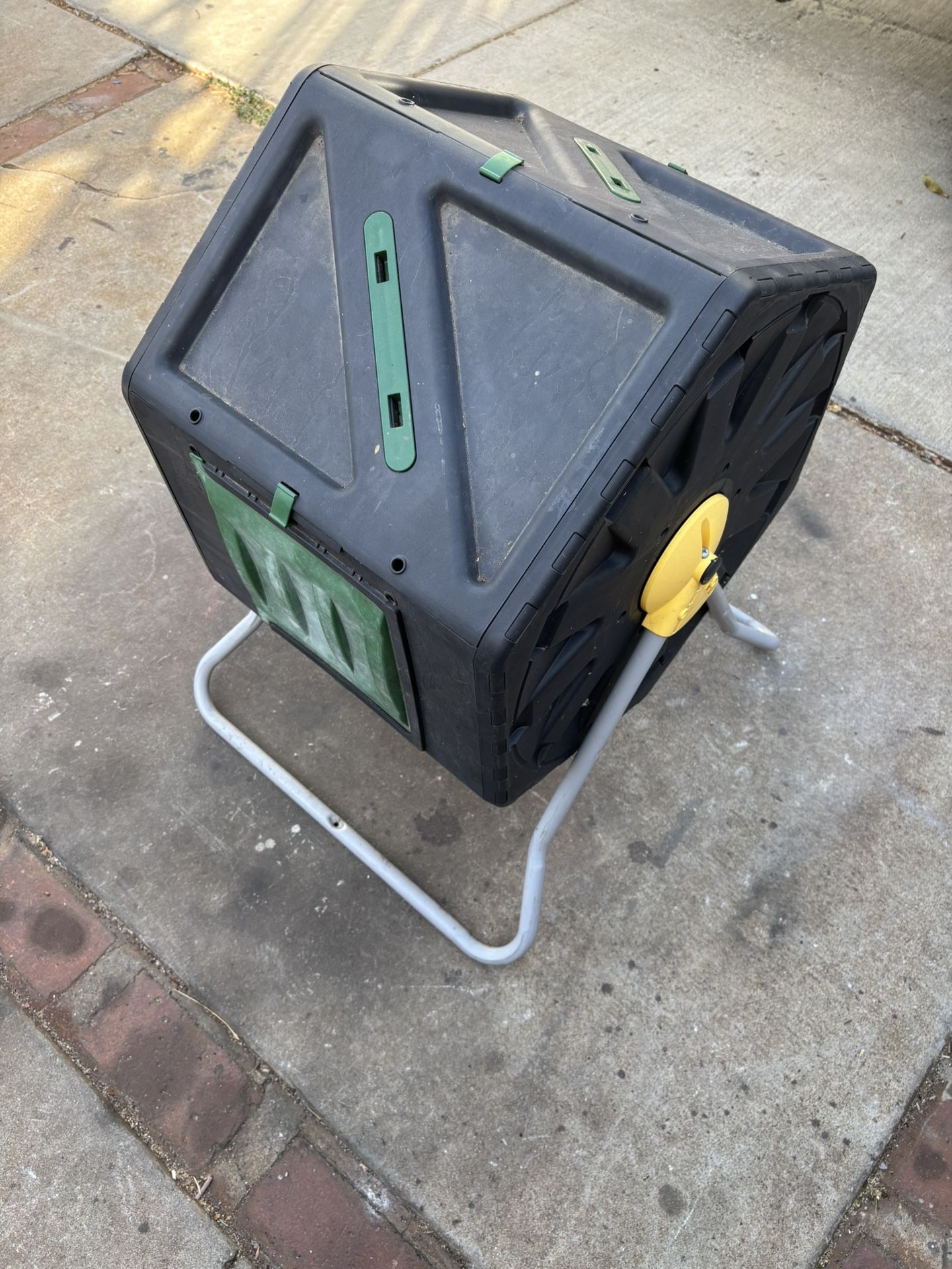 Small Composter