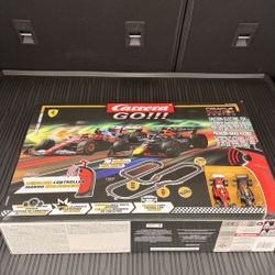 Carrera GO!!! Ferrari vs Red Bull F1 Slot Car Racing Set 