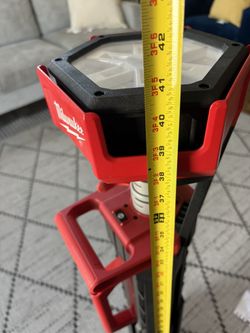 Milwaukee LED Light 