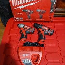 Milwaukee M12 2 Tool Combo Like New.