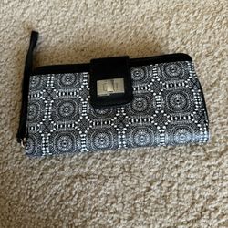 Wallet/wristlet