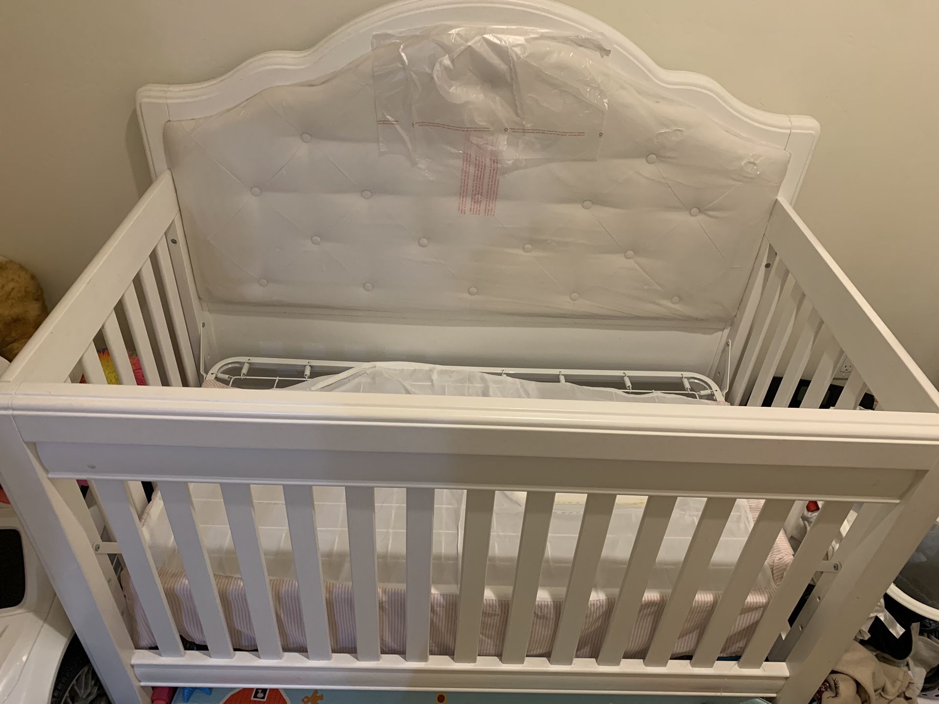 Manervia 5-in-1 Convertible Upholstered Crib By Harriet Bee Color: Vintage White & White Fabric Panel ….  With. Whimsical 6" Standard Crib Mattress