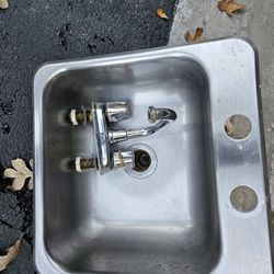 Stainless Steel Bar Sink The stainless steel bar sink