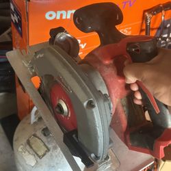 Milwaukee circular saw