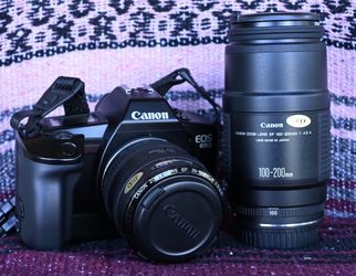 Canon EOS 650 35mm Film Camera 