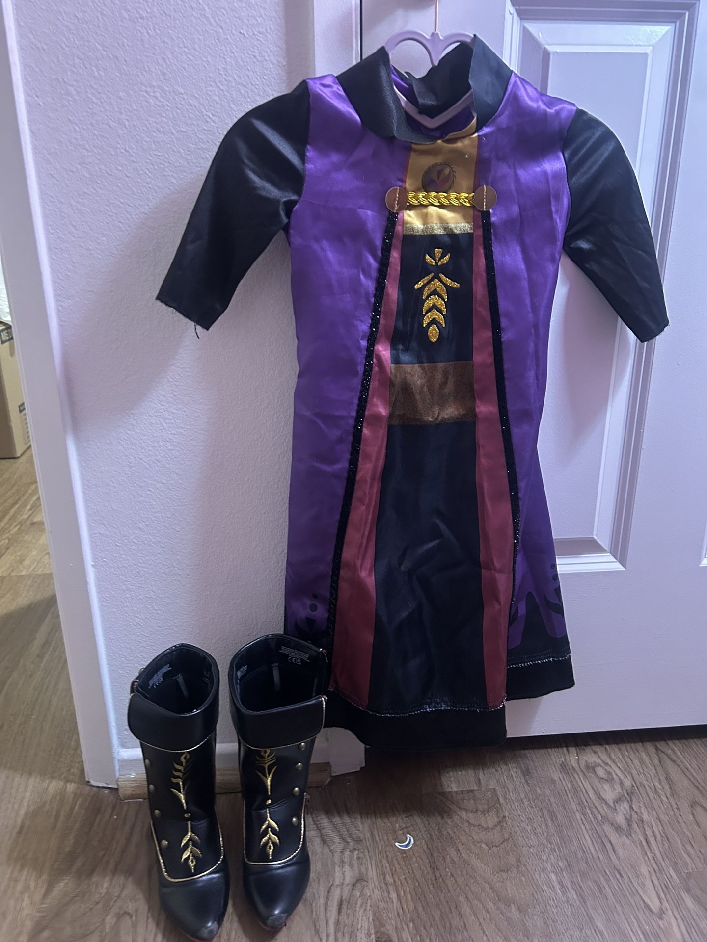Frozen Ana costume And Boots