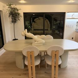 Rove Concept Dining Table And Chairs 