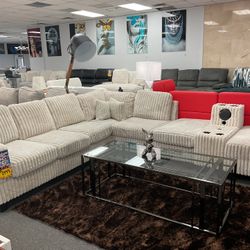 🎉 TEMPORADA DE IMPUESTOS 🇺🇸 MODERNO SOFA SECTIONAL CON BOCINAS Y BLUETOOTH  35%OFF RETAIL 🔥