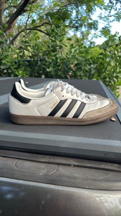White adidas Sambas( size 11)
