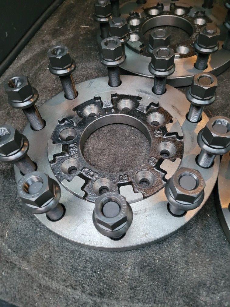 Dually Steel Adapter 8 - 10 Lug
