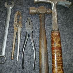 Antique  Tools 