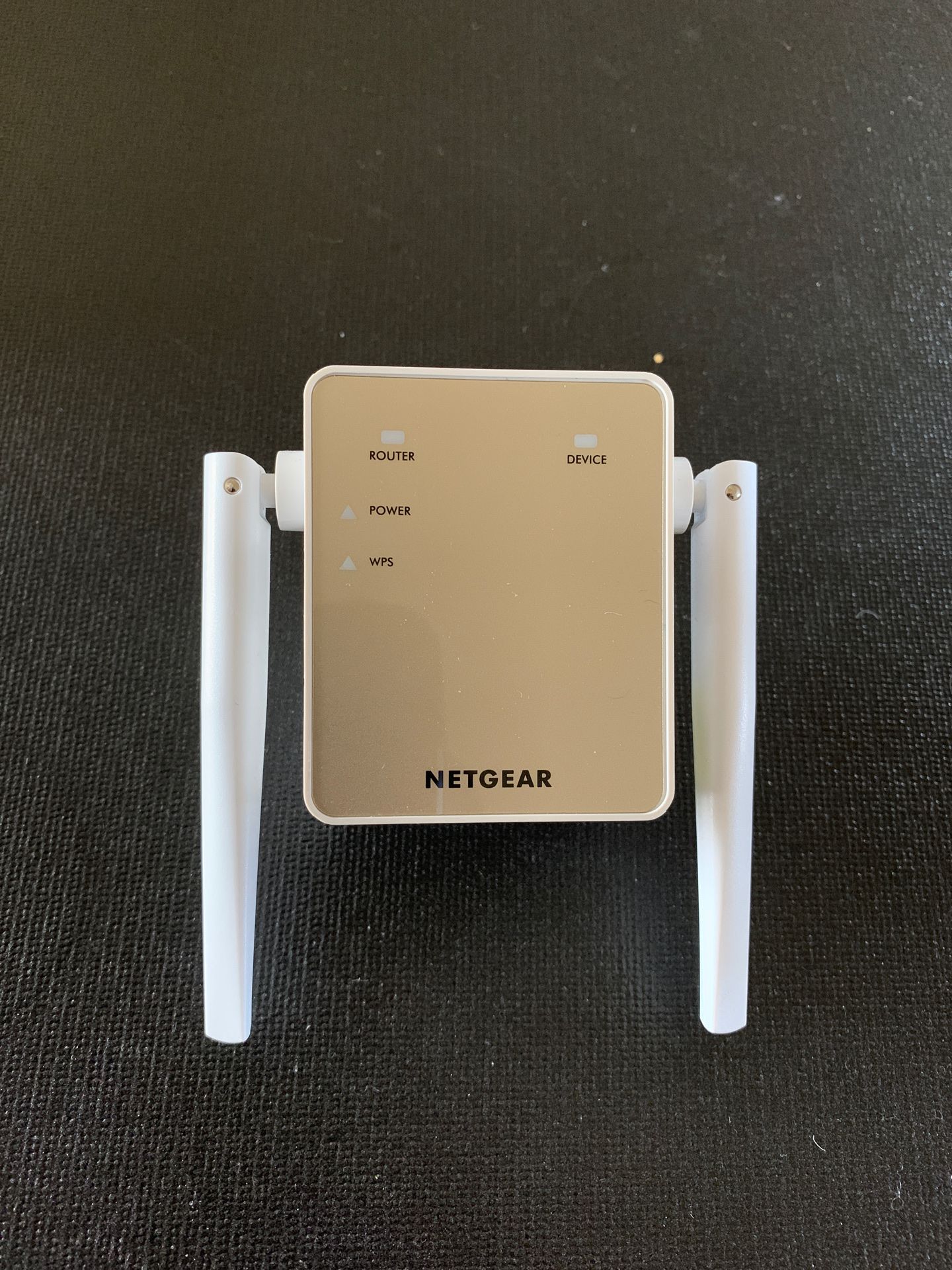 NETGEAR WiFi range extender