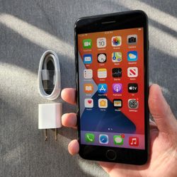 iPhone 8 Plus - UNLOCKED - Like New 
