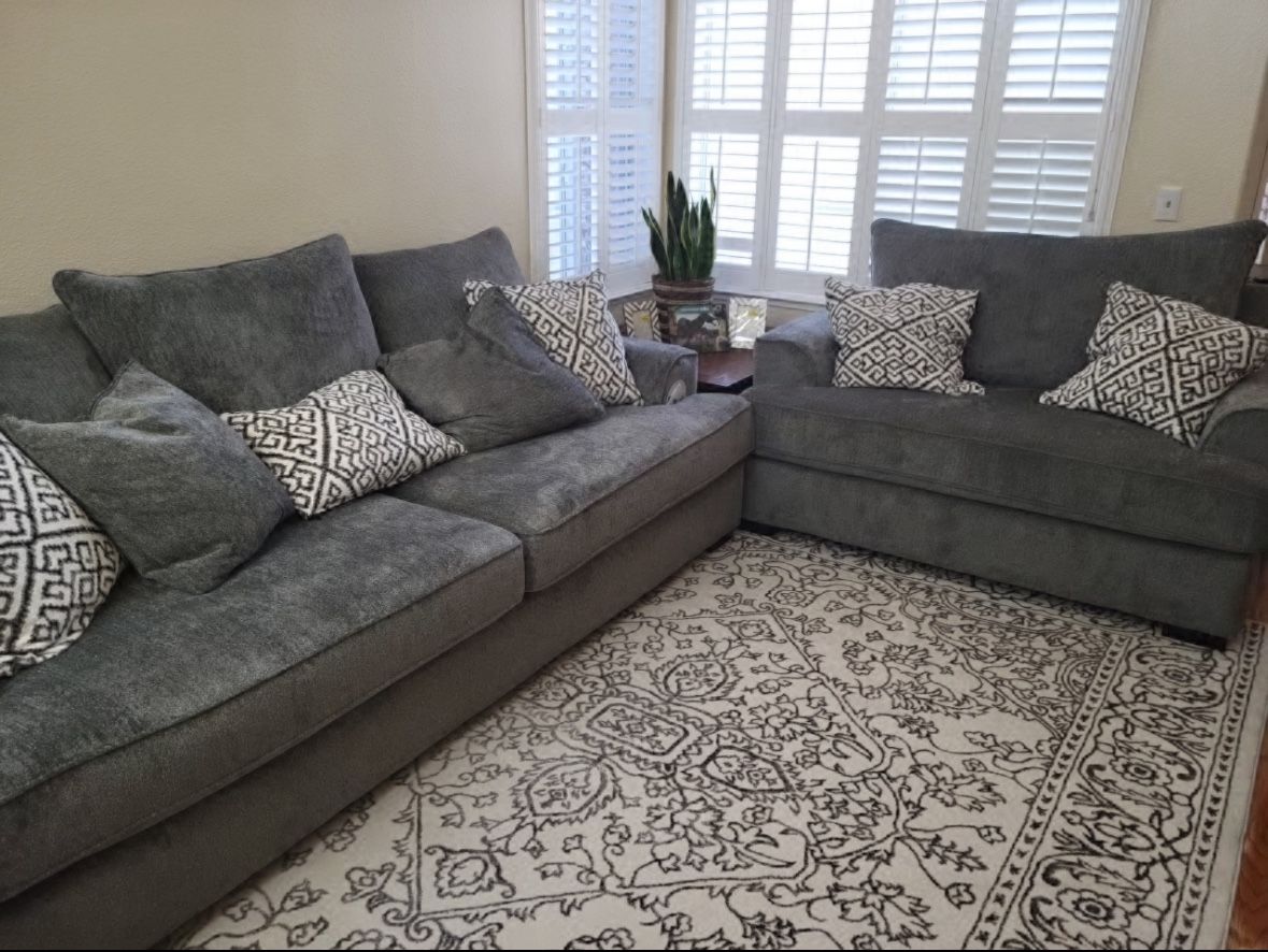 Couch Sofa & Loveseat Couches